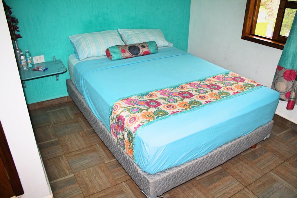 Yaxche Centro Hostal Y Camping Bacalar Eksteriør billede