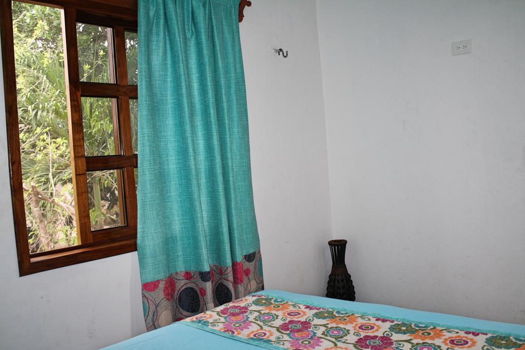 Yaxche Centro Hostal Y Camping Bacalar Eksteriør billede