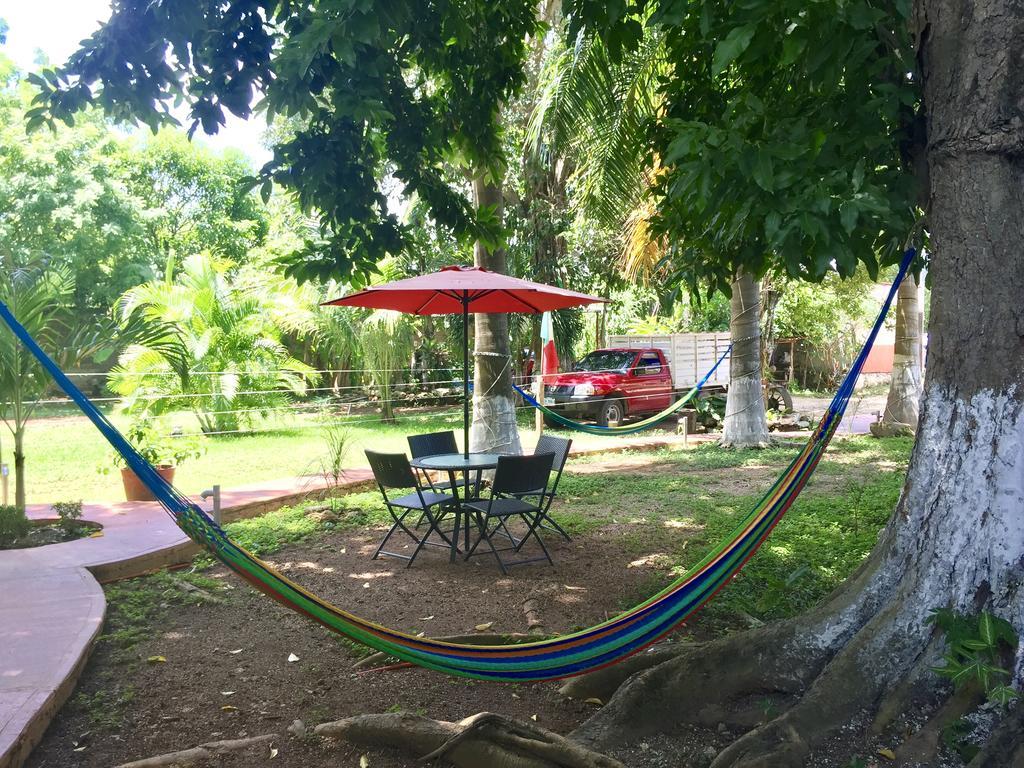 Yaxche Centro Hostal Y Camping Bacalar Eksteriør billede